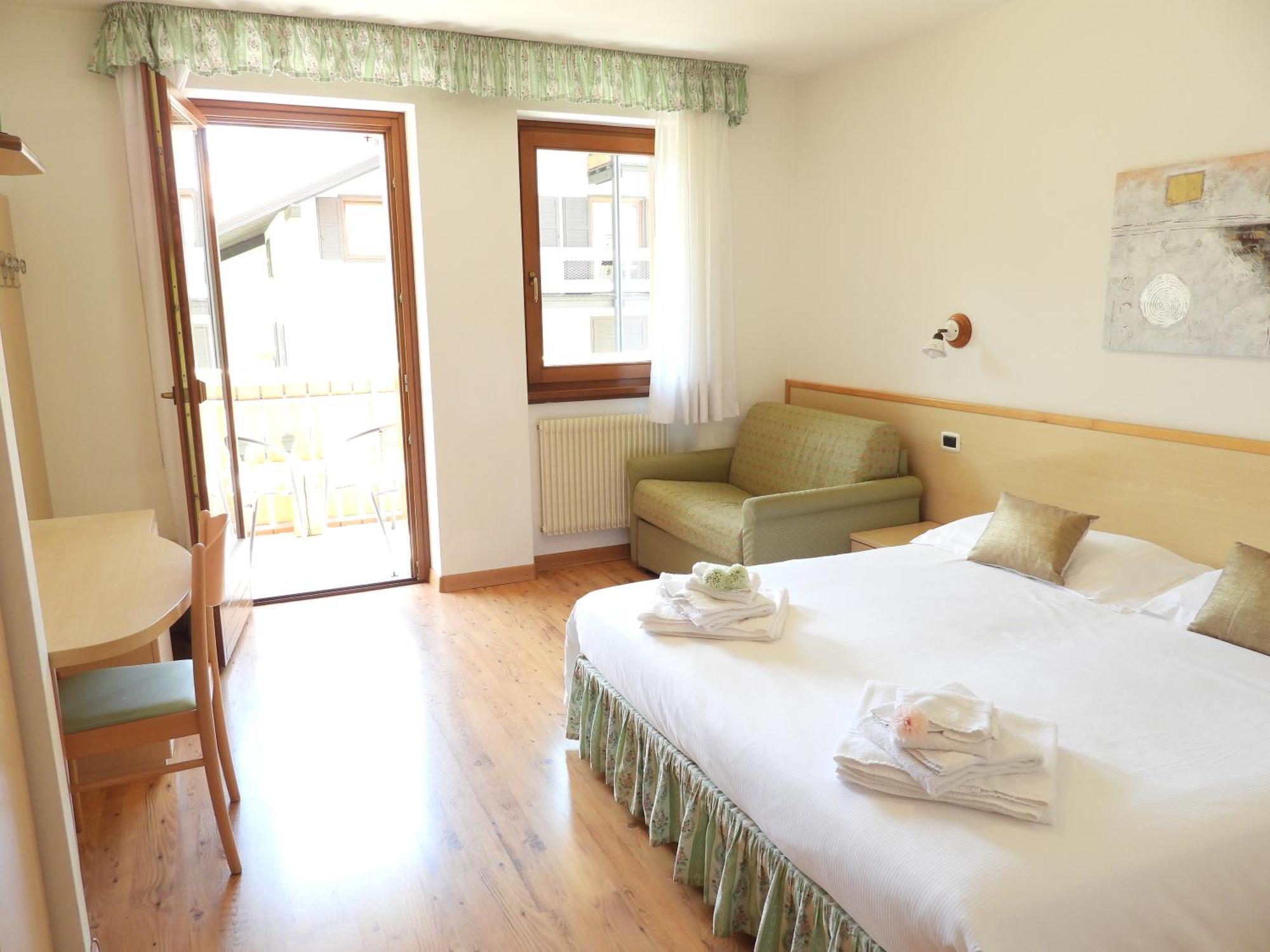 Hotel Garni Maffei 平佐洛 外观 照片