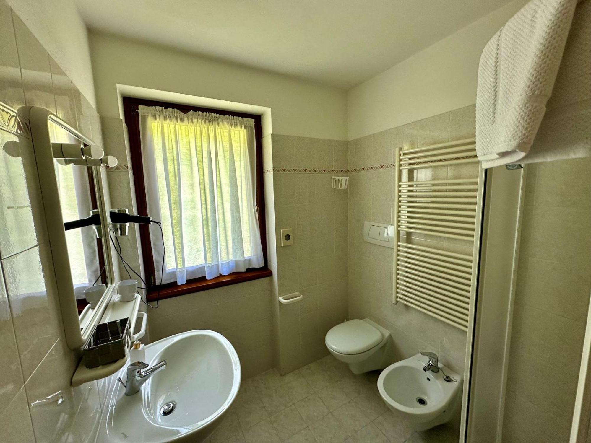 Hotel Garni Maffei 平佐洛 外观 照片