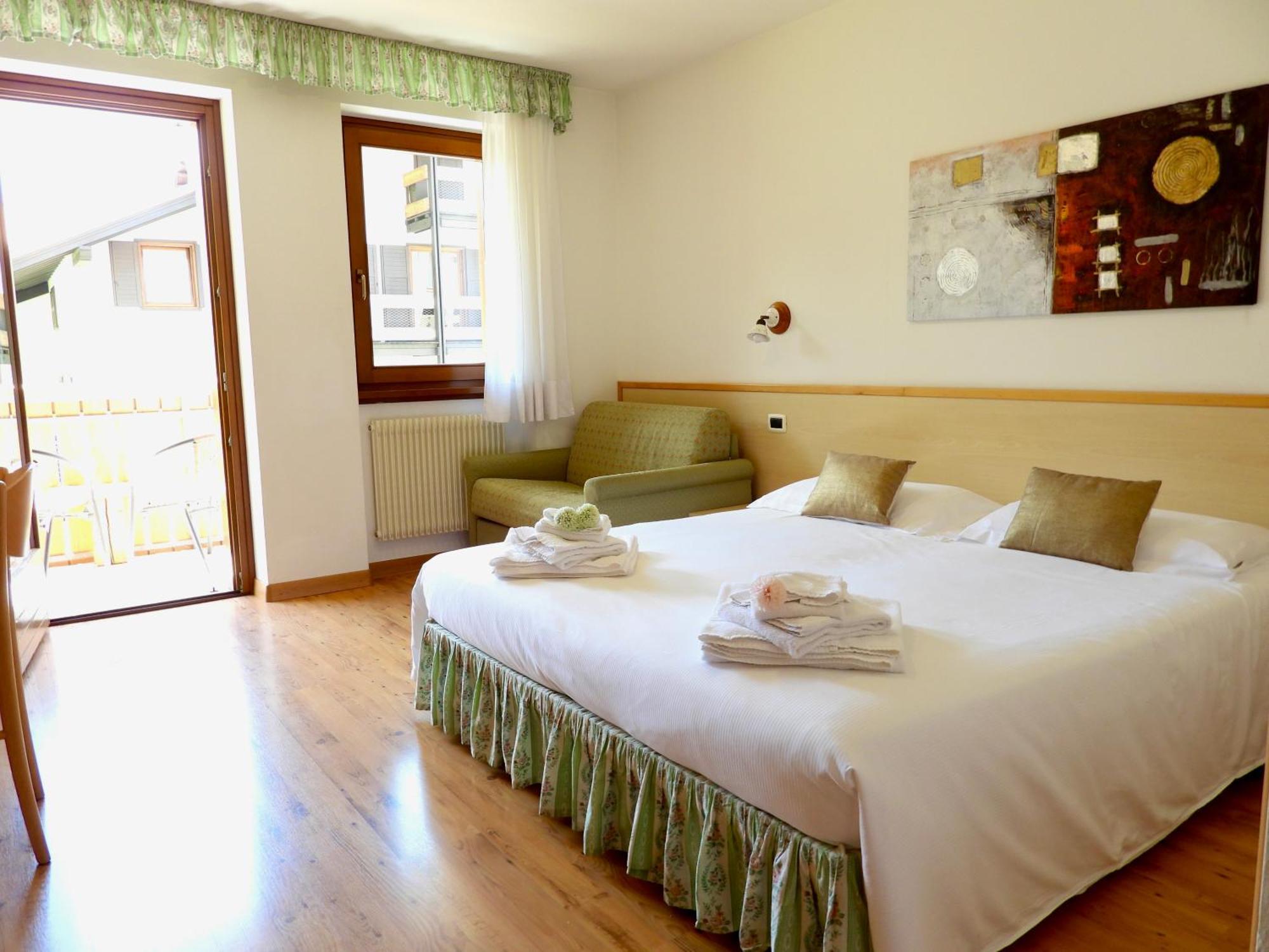 Hotel Garni Maffei 平佐洛 外观 照片