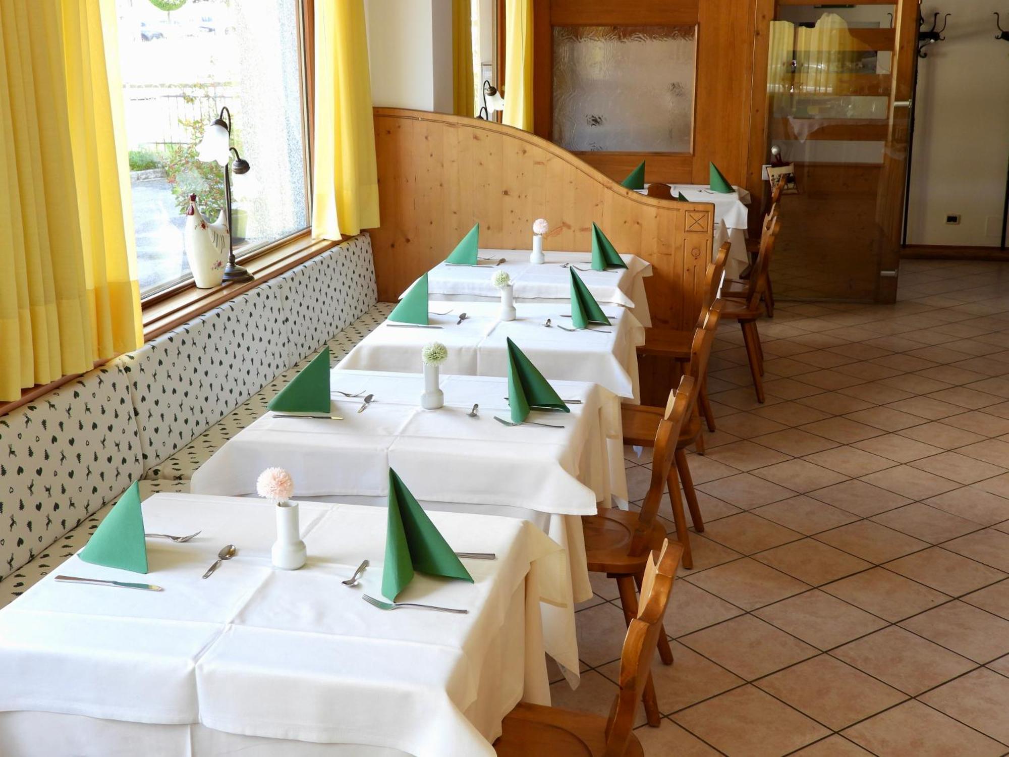 Hotel Garni Maffei 平佐洛 外观 照片