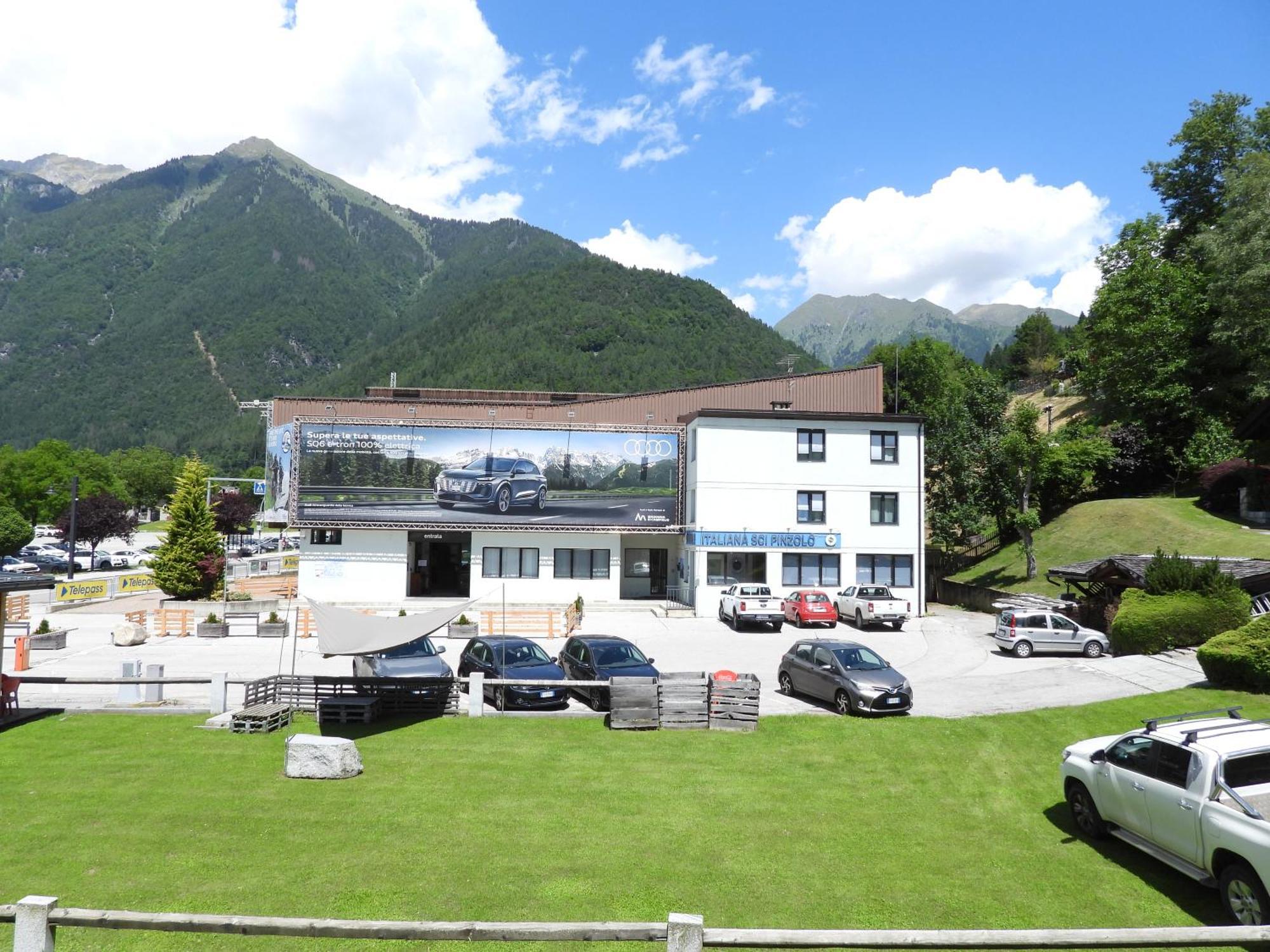 Hotel Garni Maffei 平佐洛 外观 照片